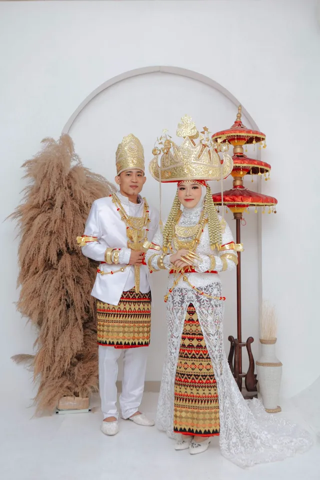 Undangan Pernikahan Online Melda & Basis - Eevent.id