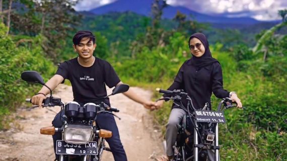 Desi & Diky